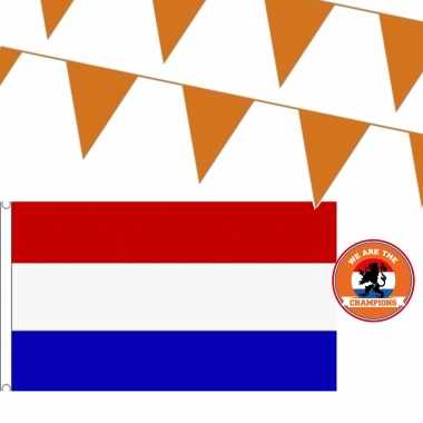 Oranje versiering buiten pakket 1x mega nederland vlag + 200 meter vlaggetjes