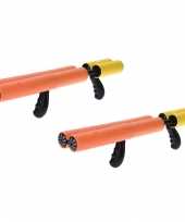 2x oranje waterpistool waterpistolen van foam 40 cm met handvat en dubbele spuit