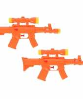 2x waterpistool waterpistolen oranje 29 cm