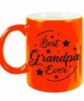 Best grandpa ever cadeau mok beker neon oranje 330 ml kado voor opa